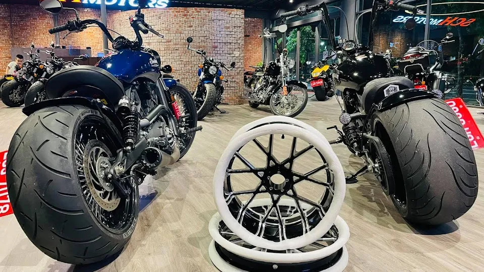 Indian Motorcycle 印地安高雄旗艦展示中心
